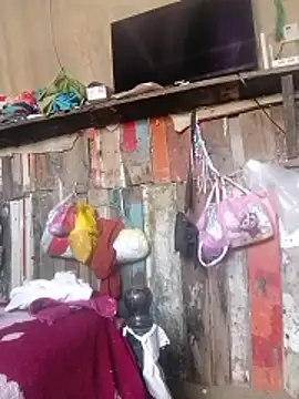 Snapshot of sara_milf777 chatting on 01.15.26 sara milf777 online show from 01.15.26