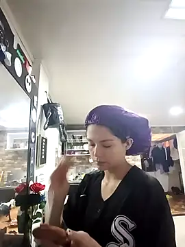 Snapshot of MapeDiamond chatting on 02.25.26 MapeDiamond online show from 02.25.26