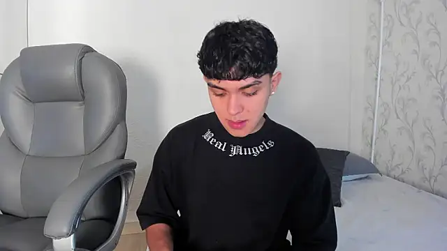  TaylorBlack online show from 03.27.26