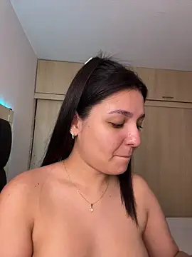 Camila sanchez25 online show from 07.13.26