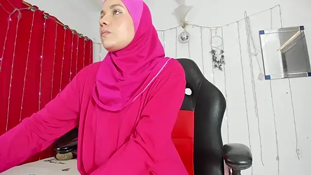 Sara-Maalouf online show from 02.03.26