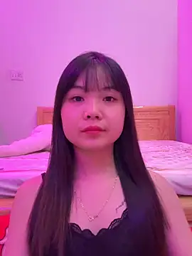 Snapshot of ___KARA___ chatting on 02.02.26 KARA online show from 02.02.26