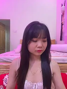 Snapshot of ___KARA___ chatting on 02.14.26 KARA online show from 02.14.26