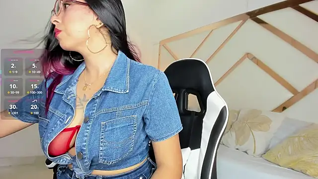 isa valverde online show from 12.19.25