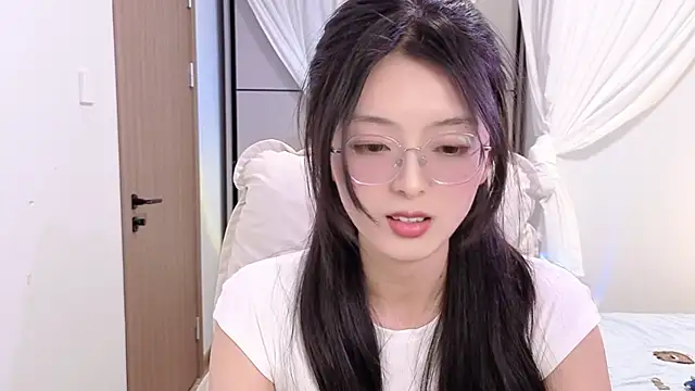 Koikoi    online show from 03.10.26