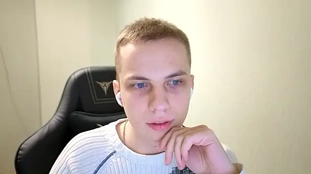 Markooaa online show from 03.25.26