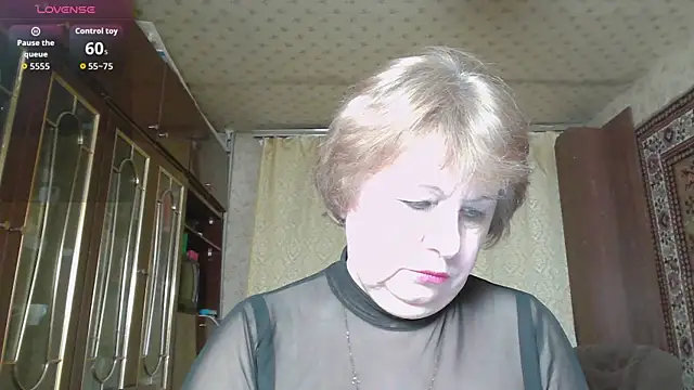 Snapshot of Casey_peach chatting on 02.16.26 Casey peach online show from 02.16.26