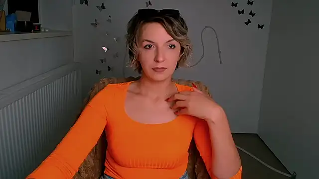 Lana Foxyy online show from 06.17.26