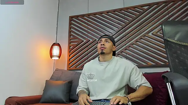 Snapshot of Ares_Stone chatting on 12.18.25 Ares Stone online show from 12.18.25