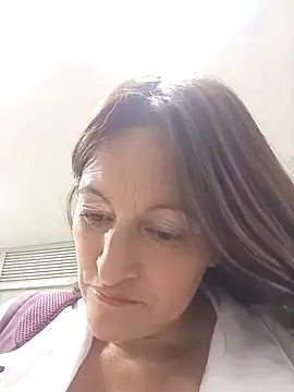 Snapshot of SAMMY_30- chatting on 12.17.25 SAMMY 30- online show from 12.17.25