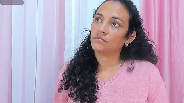 Snapshot of Bianca_slut1 chatting on 02.19.26 Bianca slut1 online show from 02.19.26