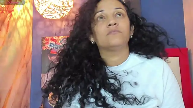 Snapshot of Bianca_slut1 chatting on 03.21.26 Bianca slut1 online show from 03.21.26