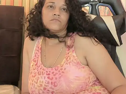 Snapshot of Bianca_slut1 chatting on 04.16.26 Bianca slut1 online show from 04.16.26