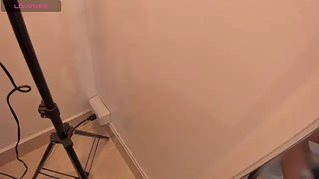 clarise hall3 online show from 04.15.26