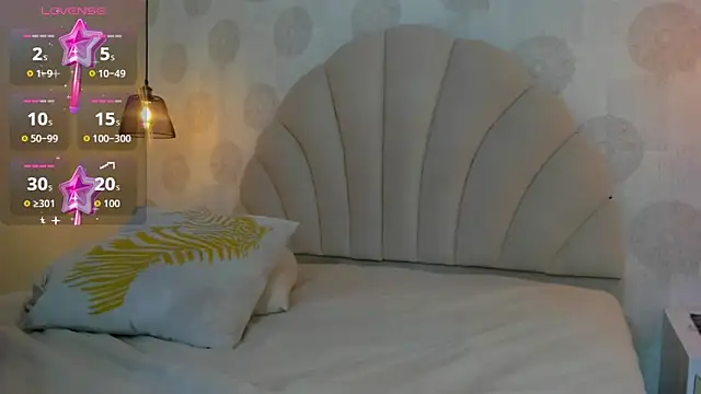 clarise hall3 online show from 04.16.26