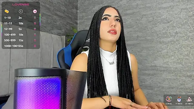 Odett Khast online show from 12.17.25