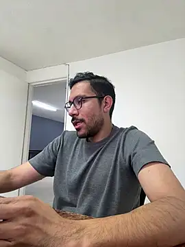 AdrianGarcia89 online show from 04.14.26