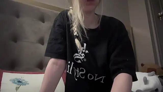 blondinkaa online show from 06.08.26