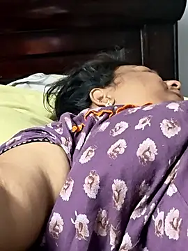 Snapshot of Telugumistress chatting on 05.26.26 Telugumistress online show from 05.26.26