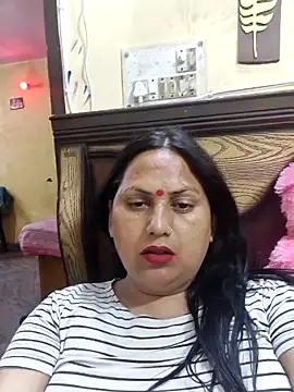 Hotmylips online show from 04.15.26