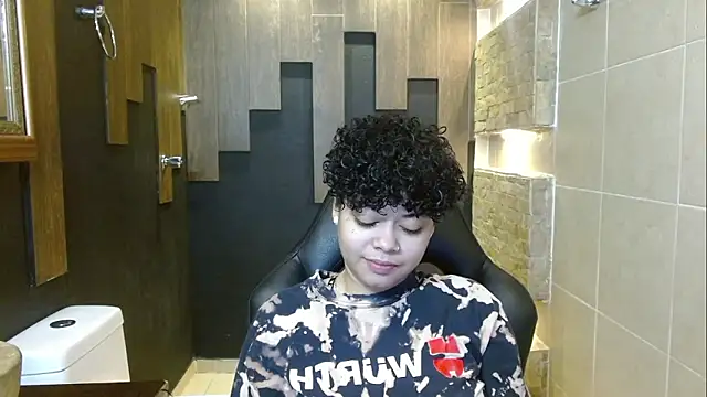 Sasha Venom online show from 02.05.26