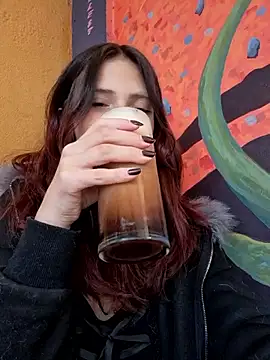 Candy Woman  online show from 01.15.26