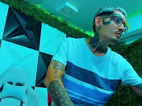 Boy tatto77 online show from 02.10.26