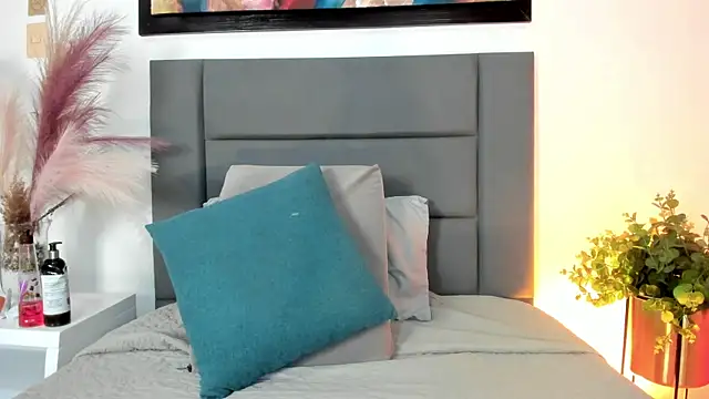 GahiaBelucci online show from 02.26.26