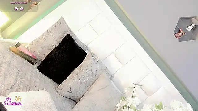 Snapshot of FernandaGil chatting on 04.09.26 FernandaGil online show from 04.09.26