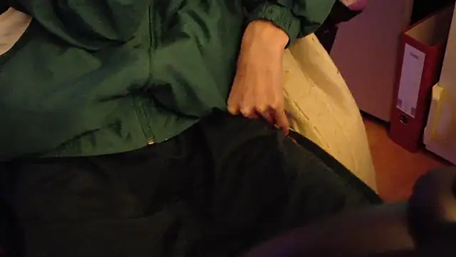 Gay-Versaut online show from 12.22.25