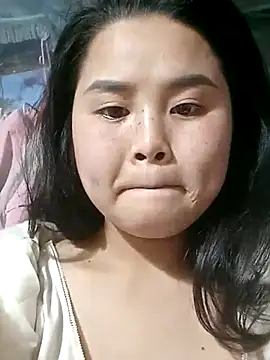 Snapshot of Daisy-y chatting on 12.18.25 Daisy-y online show from 12.18.25