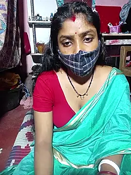 Snapshot of villSunrise chatting on 02.07.26 villSunrise online show from 02.07.26