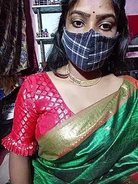 Snapshot of villSunrise chatting on 02.17.26 villSunrise online show from 02.17.26