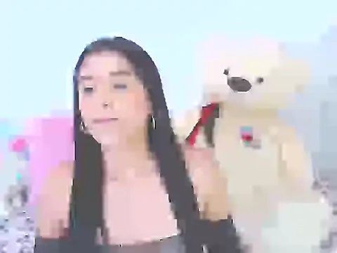 Snapshot of AnaVacci chatting on 12.19.25 AnaVacci online show from 12.19.25