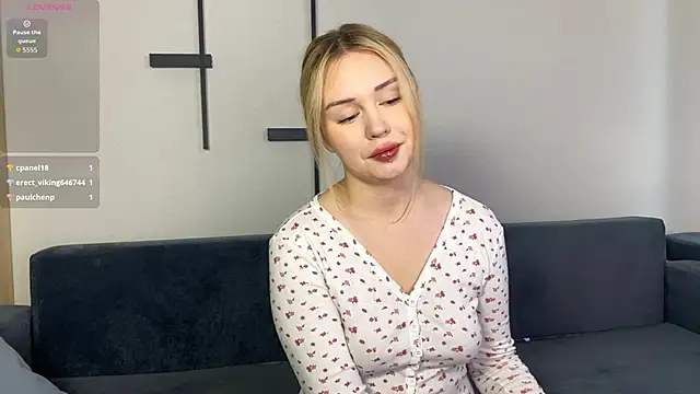 Snapshot of StellaSweetTrouble chatting on 02.22.26 StellaSweetTrouble online show from 02.22.26