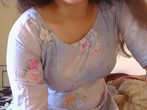 Parul Gulati online show from 04.14.26