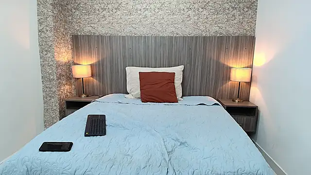 zoe bermudez online show from 01.15.26