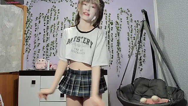 Yoonhee ki online show from 05.17.26