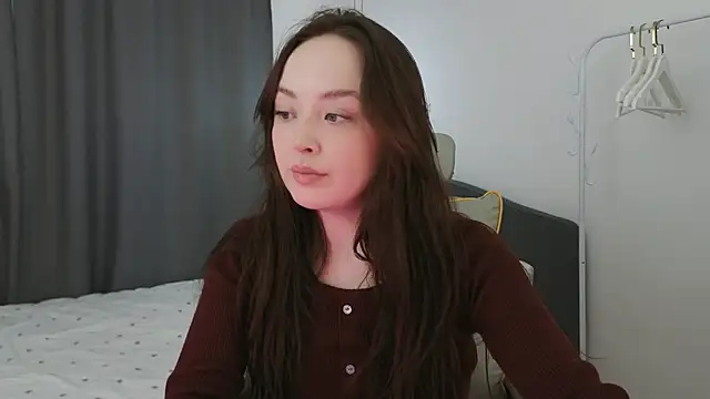 fallin lovee online show from 03.25.26