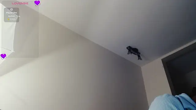 Agatha Dubois4  online show from 03.29.26