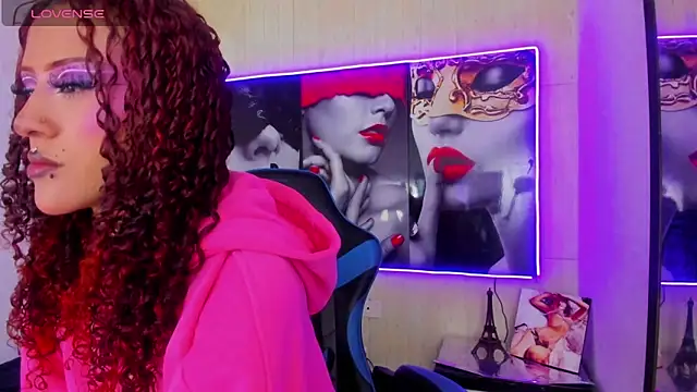 dolly boob online show from 01.08.26