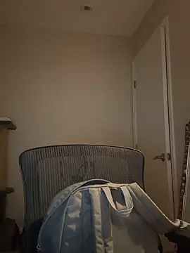 luvvivii online show from 02.28.26