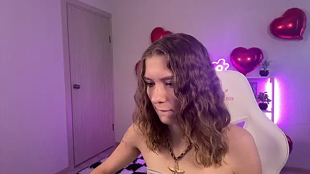 KellySunn online show from 02.10.26