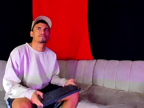 BrownieLoverss online show from 02.09.26