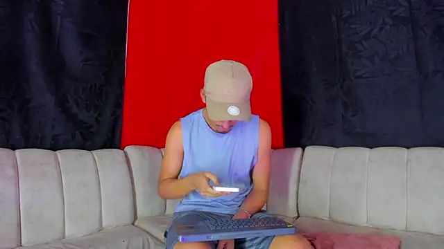 BrownieLoverss online show from 02.21.26