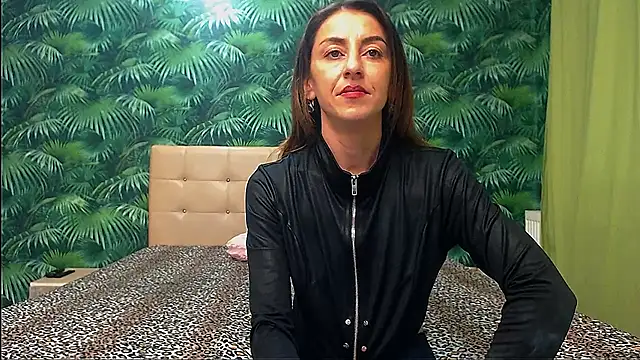 Stella John online show from 12.02.24