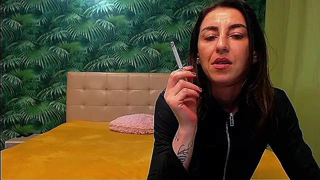 Stella John online show from 01.27.25