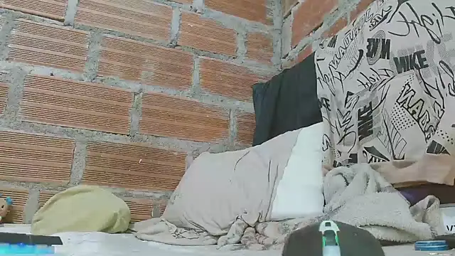 Snapshot of Alphamaster_92 chatting on 01.06.26 Alphamaster 92 online show from 01.06.26