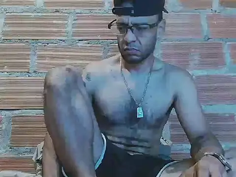 Snapshot of Alphamaster_92 chatting on 01.11.26 Alphamaster 92 online show from 01.11.26