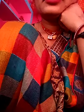 Snapshot of Manisha8l chatting on 12.22.25 Manisha8l online show from 12.22.25